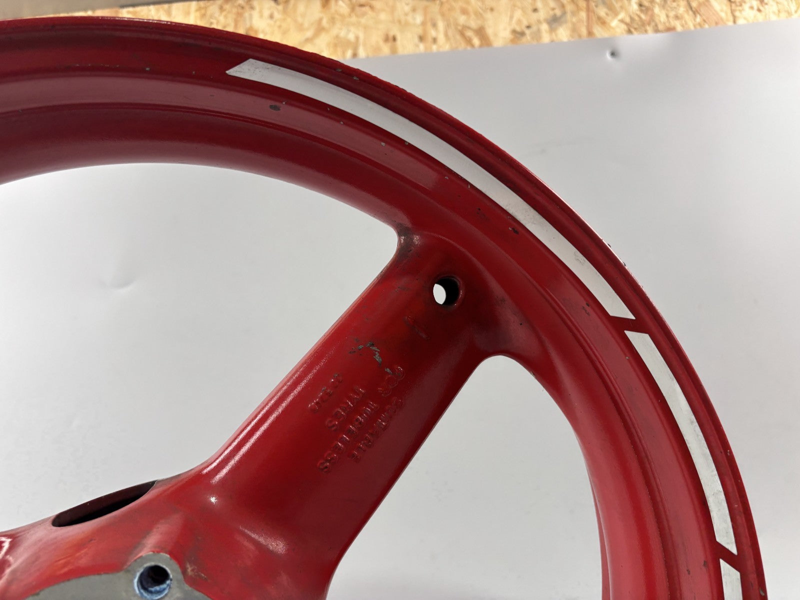 Triumph Daytona 955 T 595 Vorderradfelge Felge Rim Rad vorne front Reifen Rad