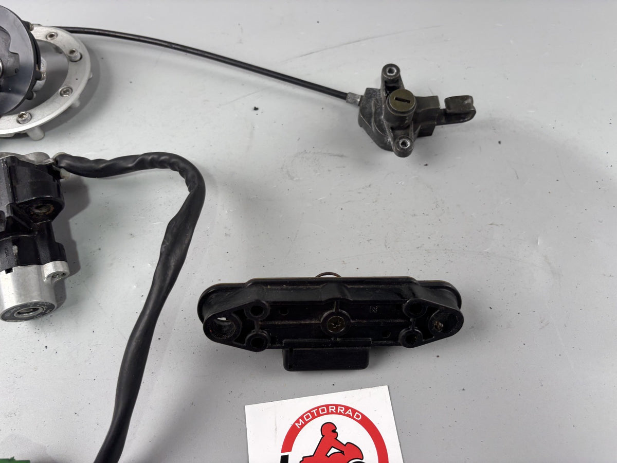 Suzuki GSF600 GN77B Schlosssatz Zündschloss Sitzbankschloss Key Lock