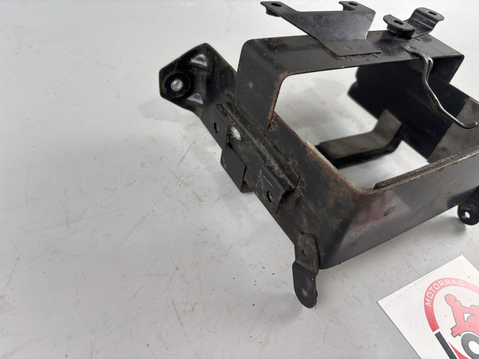 Suzuki DR 800 S DR BIG SR43 A/B Batteriehalter Batteriekasten Holder Halterung