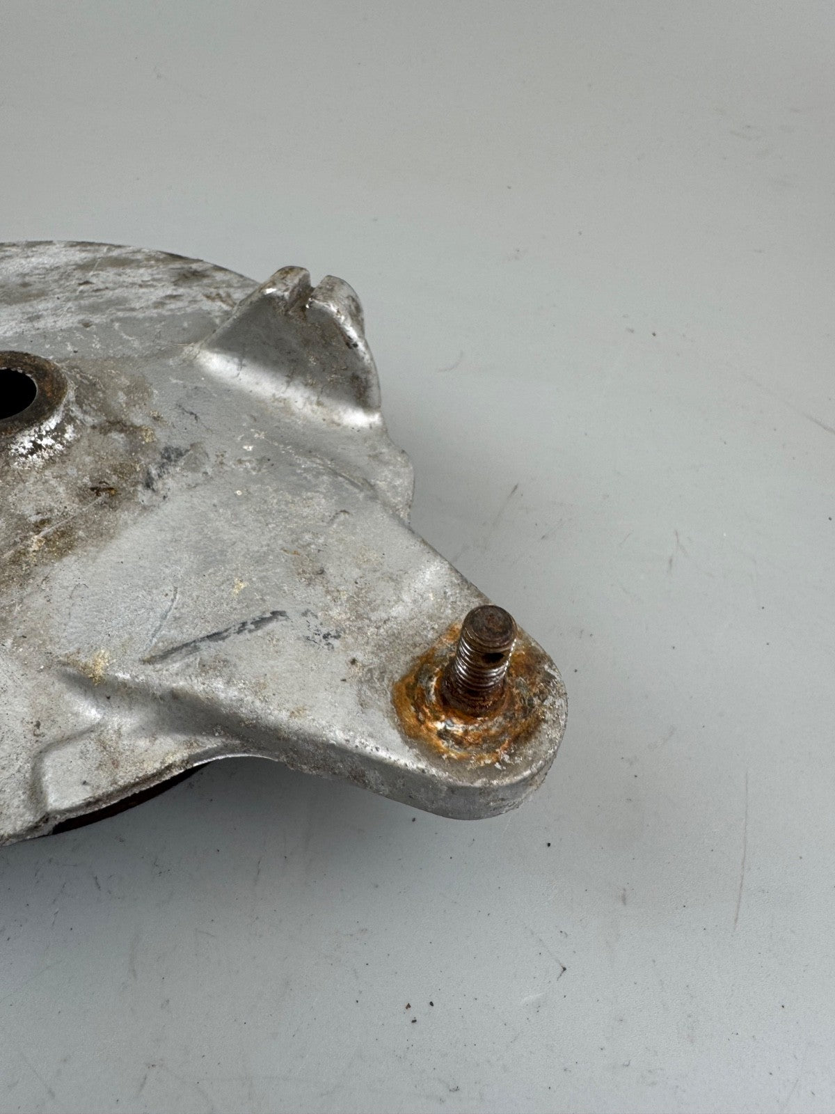 Suzuki DR 125 SF44A Bremstrommel Trommelbremse Bremsankerplatte Bremse hinten