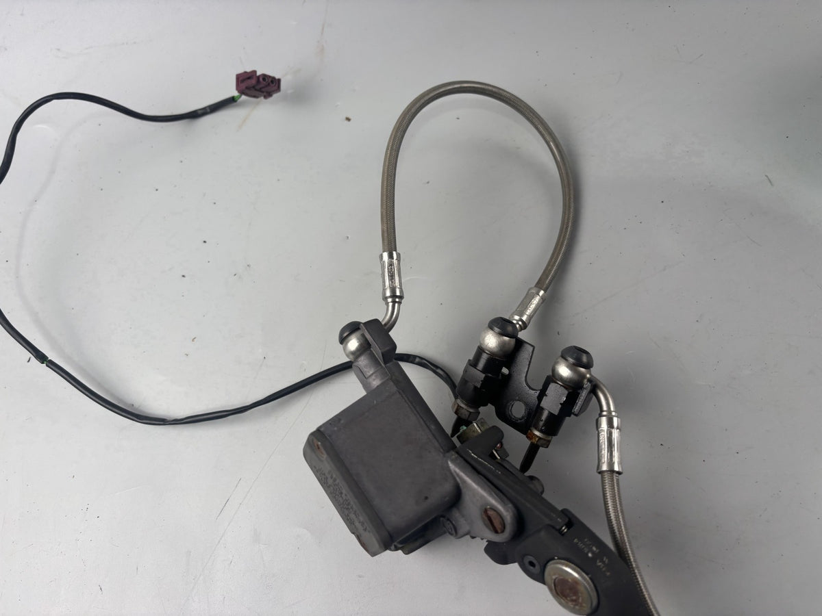BMW F 650 CS Scarver Bremsanlage Bremse Brake Sattel Pumpe vorne front