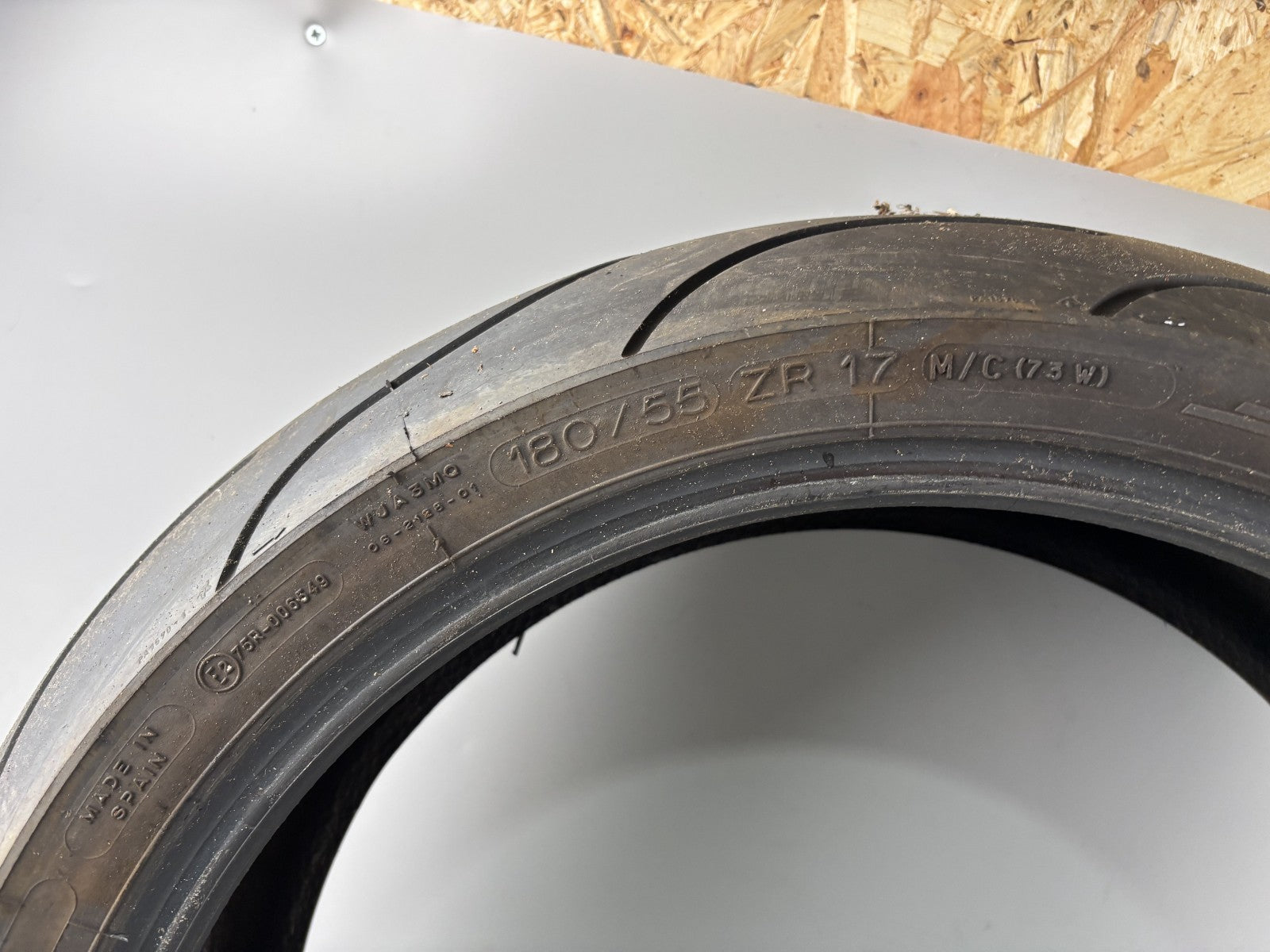 Motorrad Reifen Wheel 180/55 ZR17 Michelin Pilot 18/2020 DOT 4,4mm