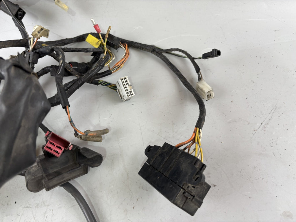 Suzuki GSX-R 1100 W GU75C Kabelbaum Kabelstrang Cable Stecker Electric