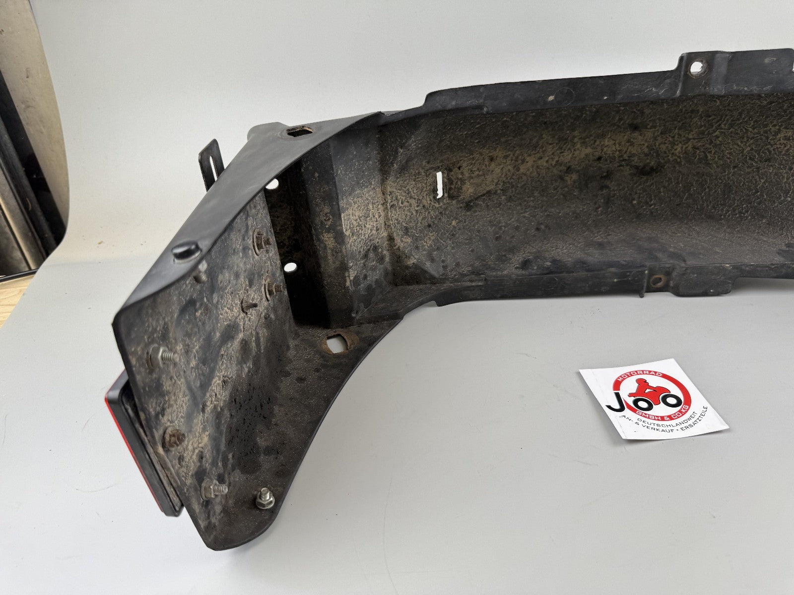 Suzuki GS500E GM51B Heckuntersicht untere Verkleidung Cover Spritzschutz Fender