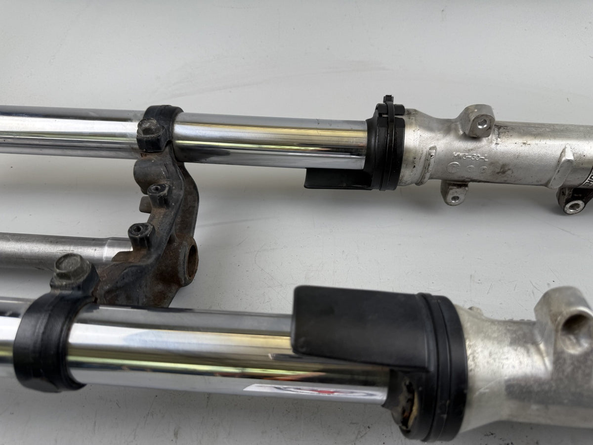 Honda CB750 Sevenfifty RC42 Gabel Fork Federung Front Standrohr Tauchrohr