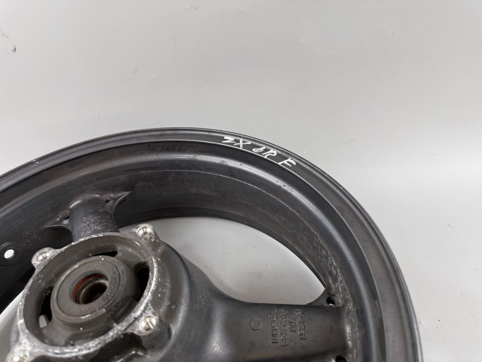 Kawasaki ZX-6R ZX600F Hinterradfelge Rim back hinten Rad
