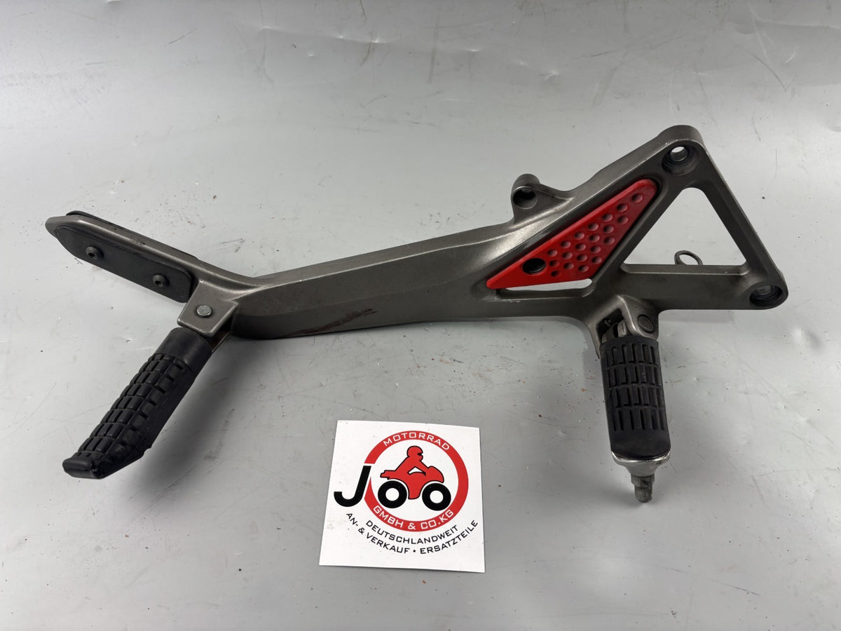 Honda CB 600 F Hornet PC34 Fußrastenanlage Fußraste Foot Step Hangers rechts