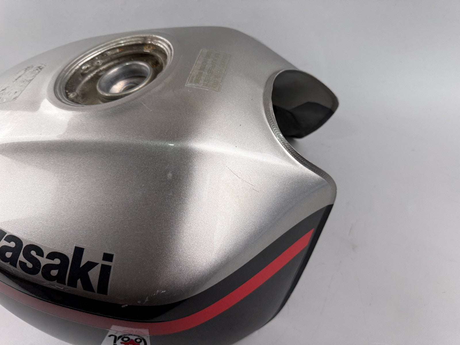 Kawasaki ZRX 1200 S Tank Treibstoff Kraftstoff Fuel Gas Gasoline