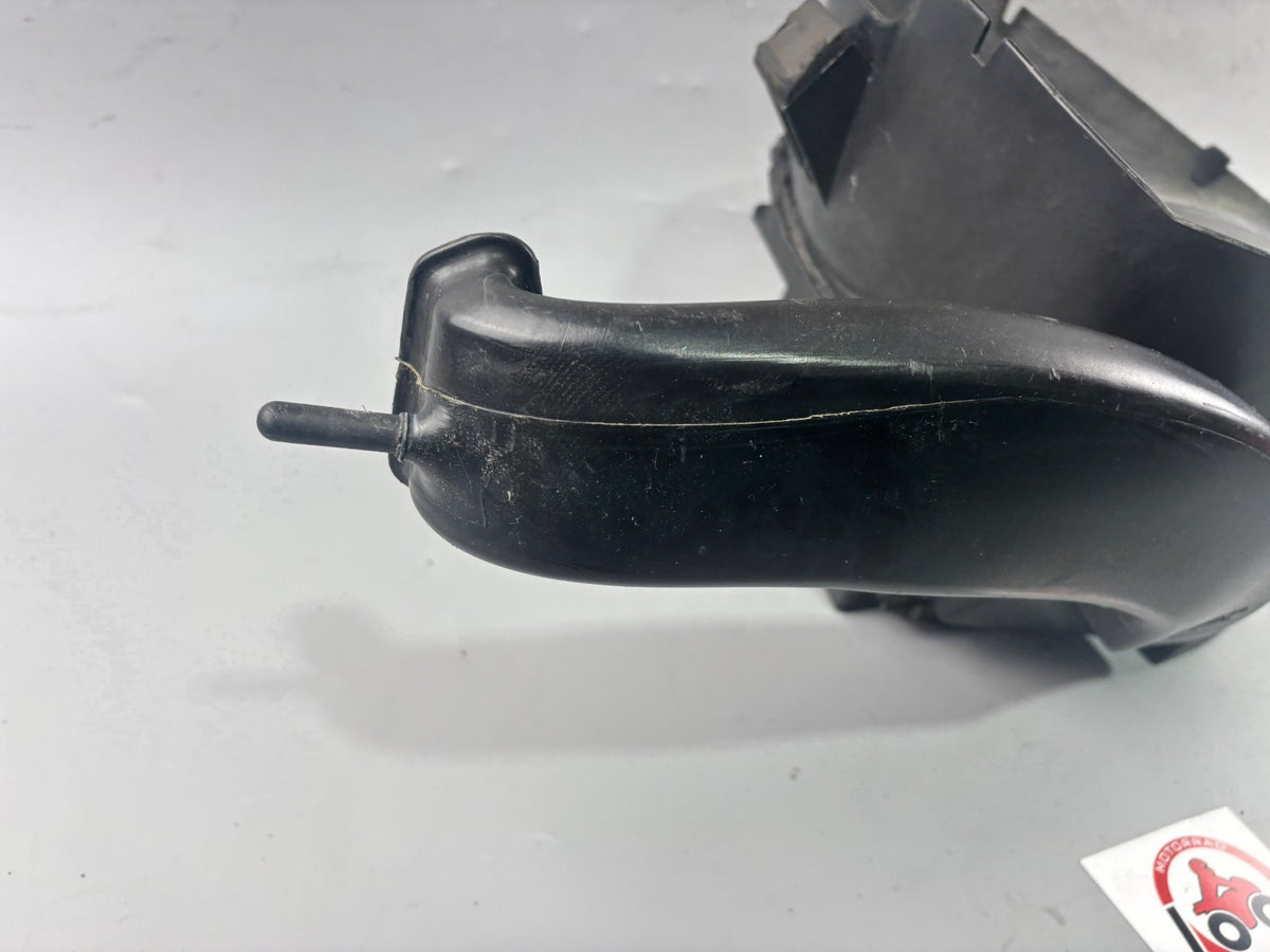 BMW F 650 CS Scarver Luftfilterkasten Airbox Ansaugung Zuluft