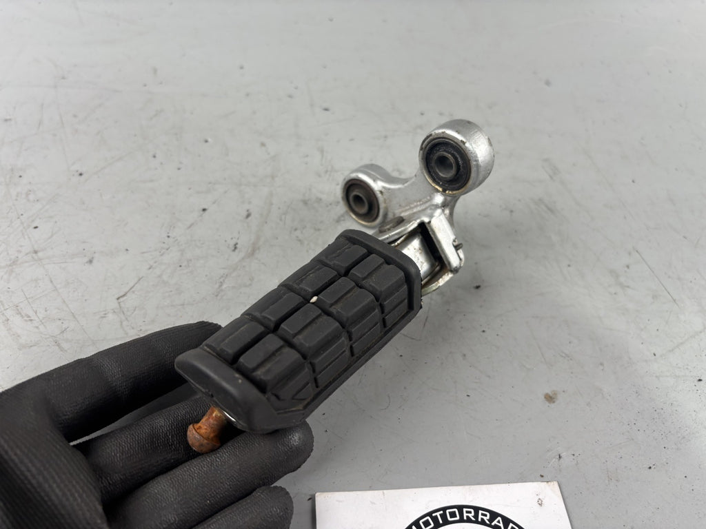 Yamaha FJ1200 3CW 3YA Fußraste Foot Hangers Step links left vorne front