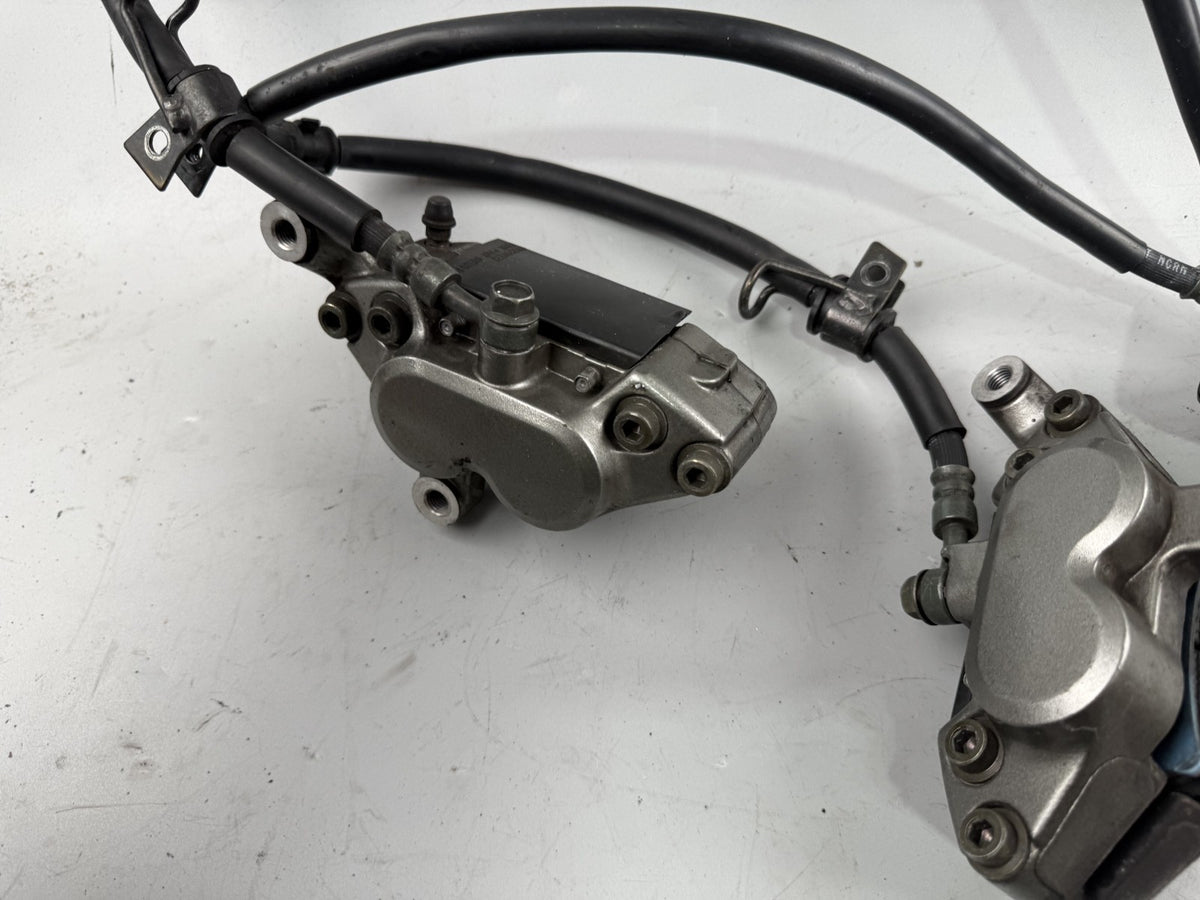 Yamaha XJR 1200 4PU Bremsanlage Brake Bremse Sattel Pumpe front vorne