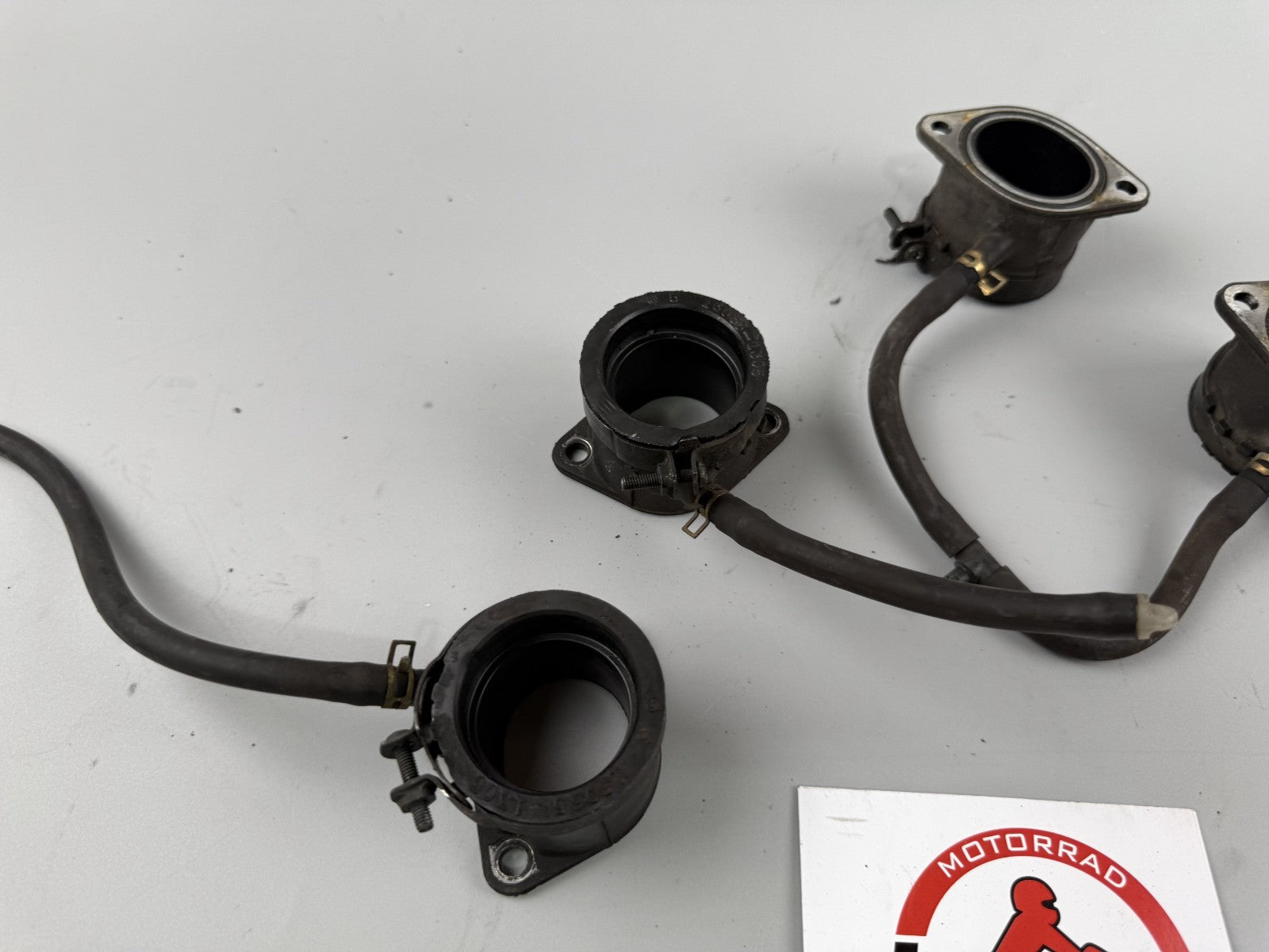 Kawasaki ZX-6R ZX600F Ansaugstutzen Gummis Rubbers Ansaugung Vergaser Motor