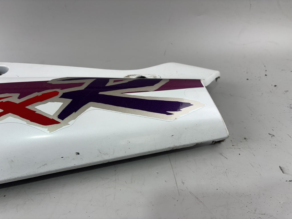 Suzuki GSX-R 750 W GR7BB Seitenverkleidung Sidecover links left hinten Cover