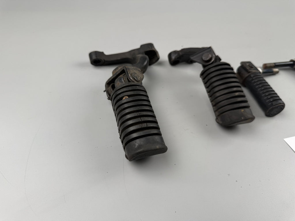 Honda XL600R PD03 Fußrastenset Footsteps Hangers Fußrasten hinten vorne re li