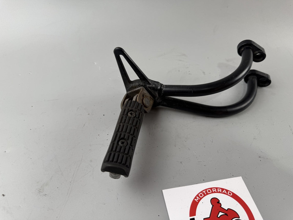 Triumph Tiger 900 T400 Fußraste Foot Hangers Step Sozius Beifahrer rechts right