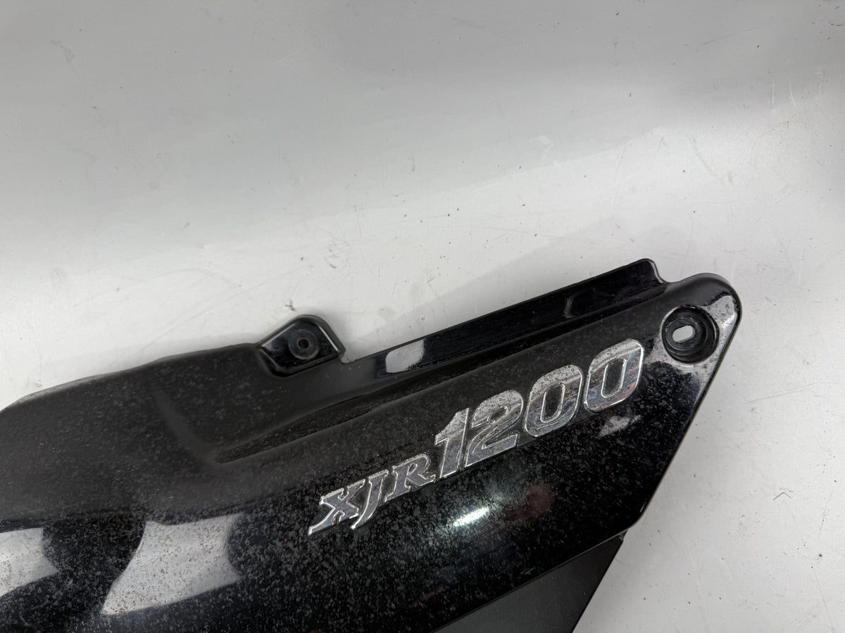 Yamaha XJR 1200 4PU Seitendeckel left Verkleidung Sidecover links Abdeckung
