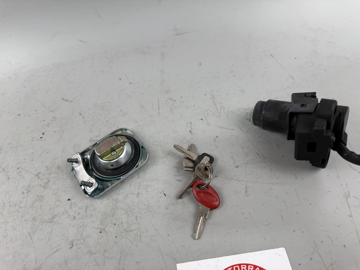 Kawasaki Z 750 GT KZ750P Schlosssatz Zündschloss Tankschloss Key Lock