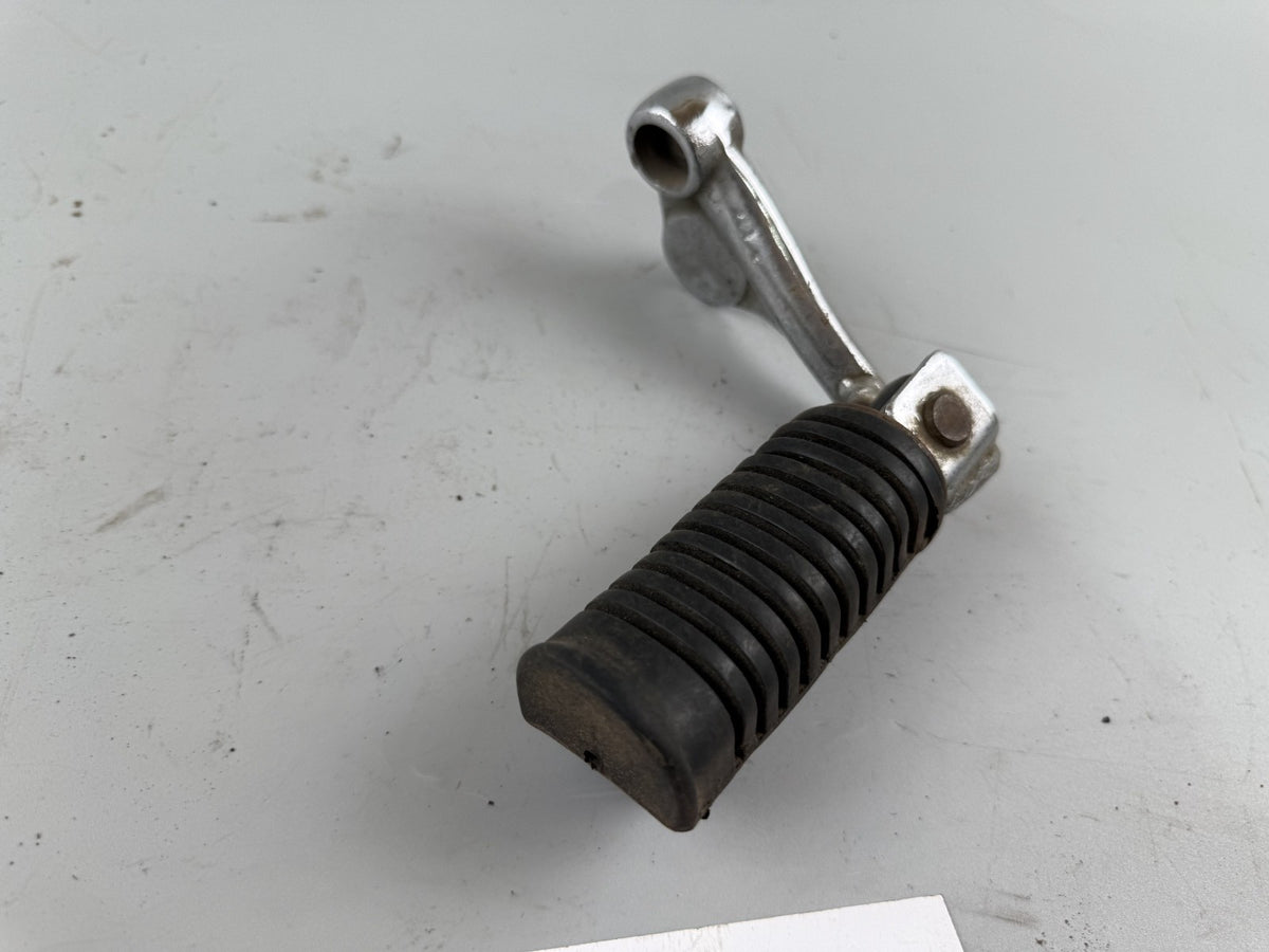 Honda CX500 Fußraste vorne links Raste Footrest Footpeg Hangers rechts right