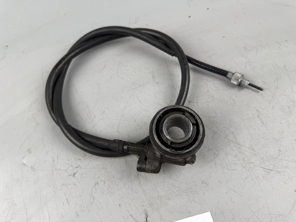 Honda NT650V Deauville RC47 Tachoschnecke Welle Antrieb Vorderrad Speedometer