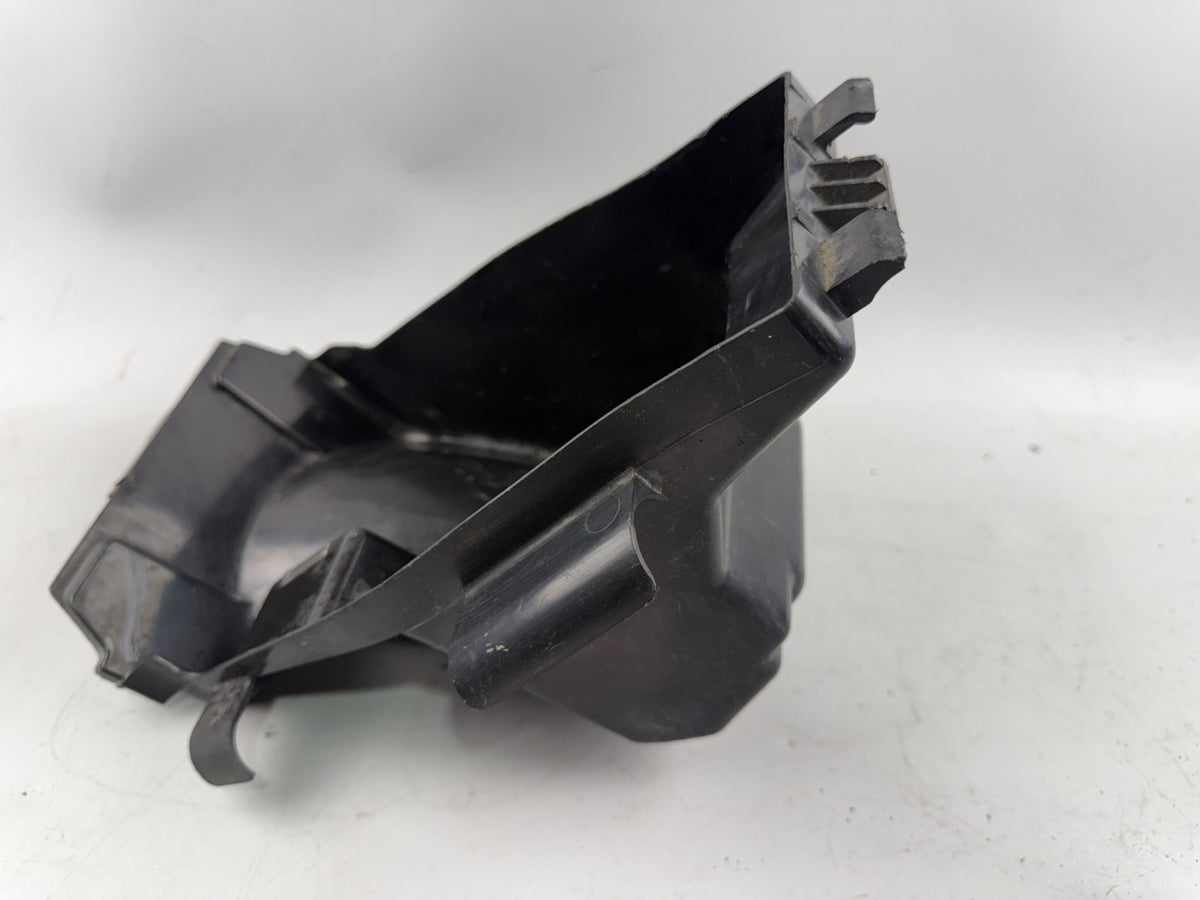 Suzuki GSX 750 AE Inazuma Innenabdeckung Cover Deckel Fach