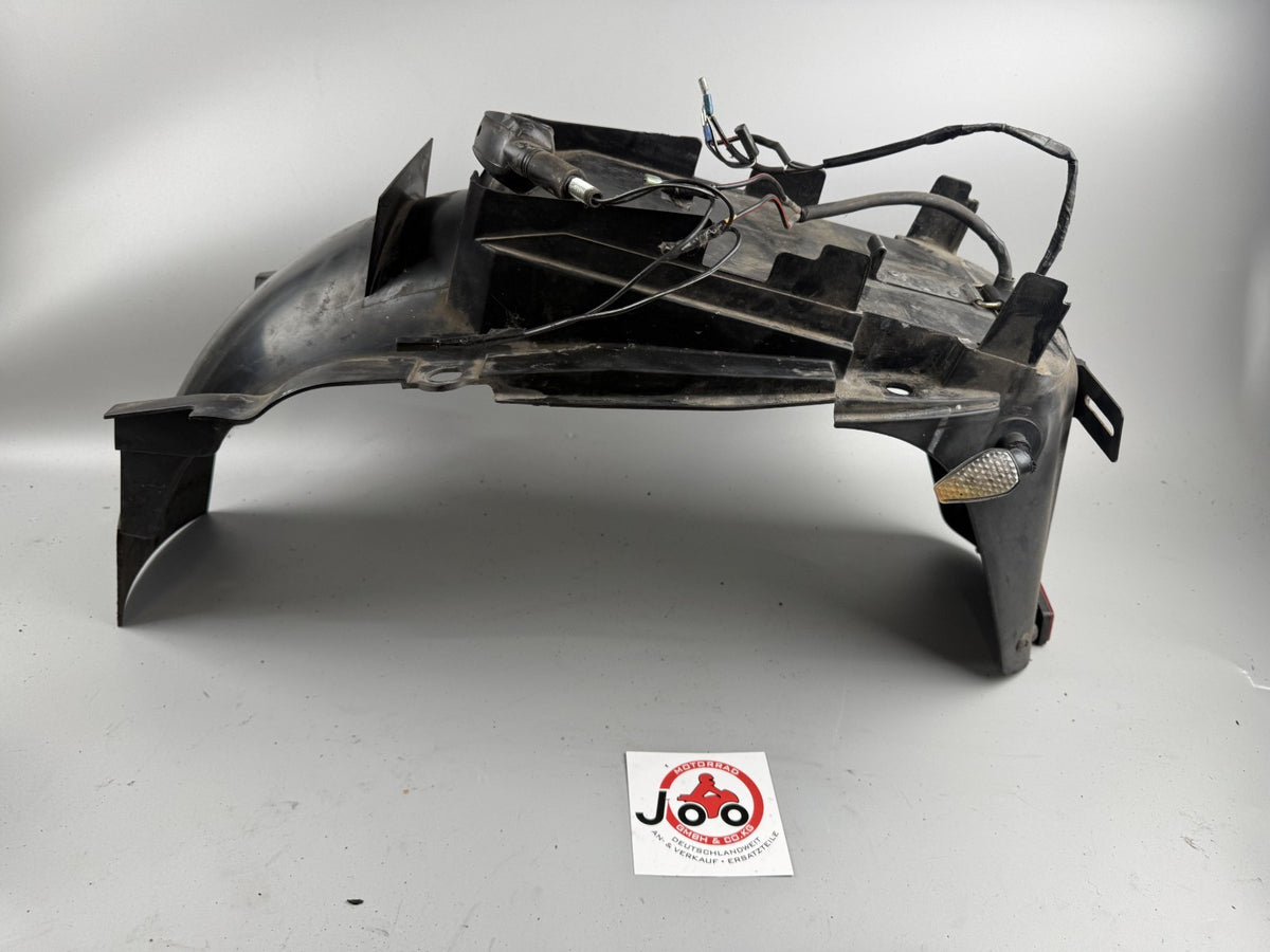 Suzuki GSX 750 AE Inazuma Heckuntersicht Spritzschutz Cover Radlauf Fender