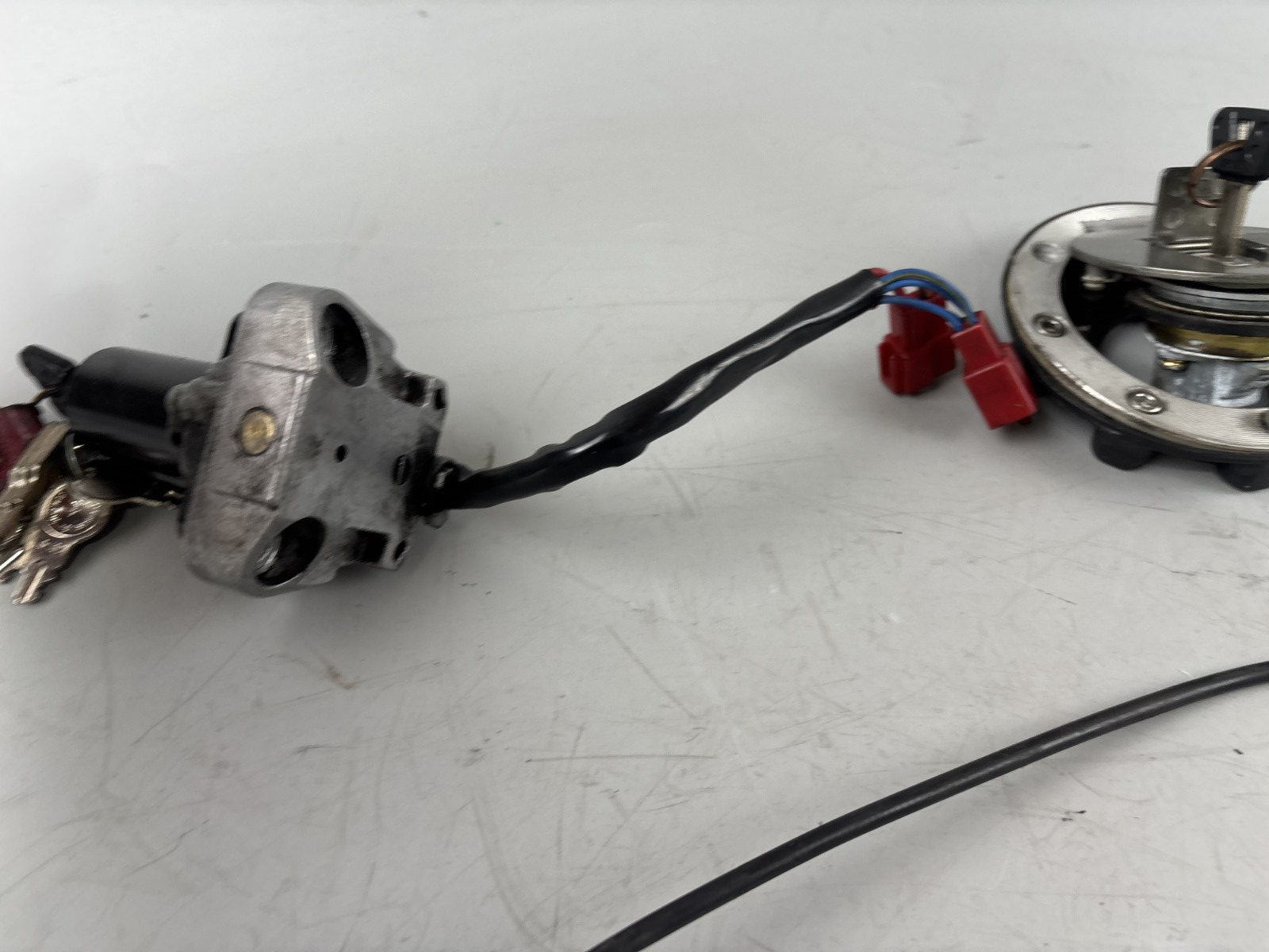 Yamaha XJR1200 4PU Schlosssatz Zündschloss Tank Key Lock Tankschloss