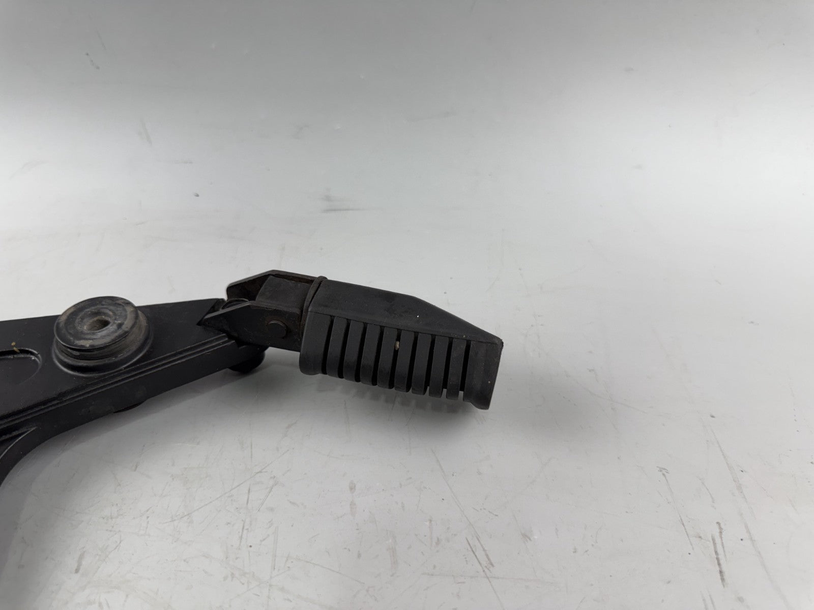 Kawasaki Z 750 GT KZ750P Fußrastenanlage Foot Hangers Steps rechts right