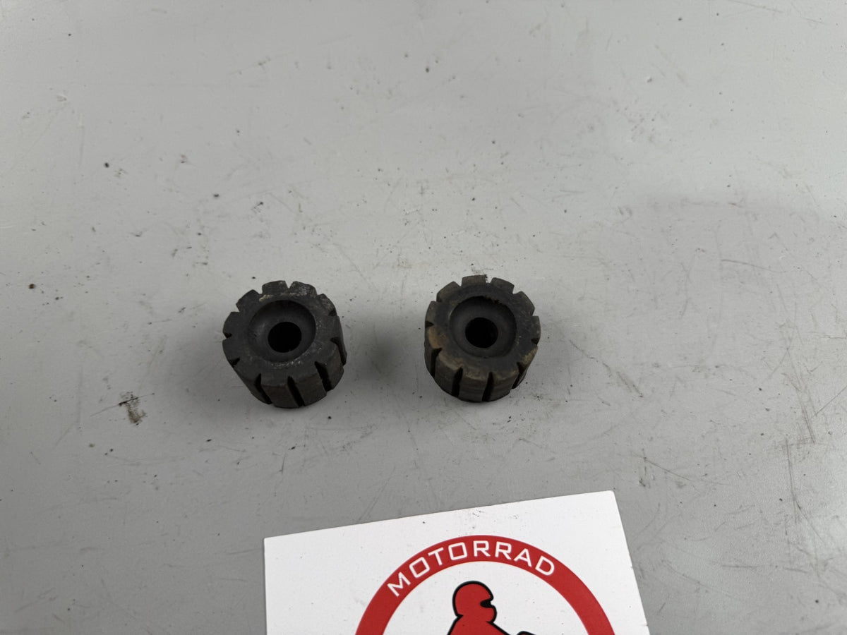 Honda XBR 500 PC15 Tankgummi Rahmengummi Tankauflage Vibrationsschutz