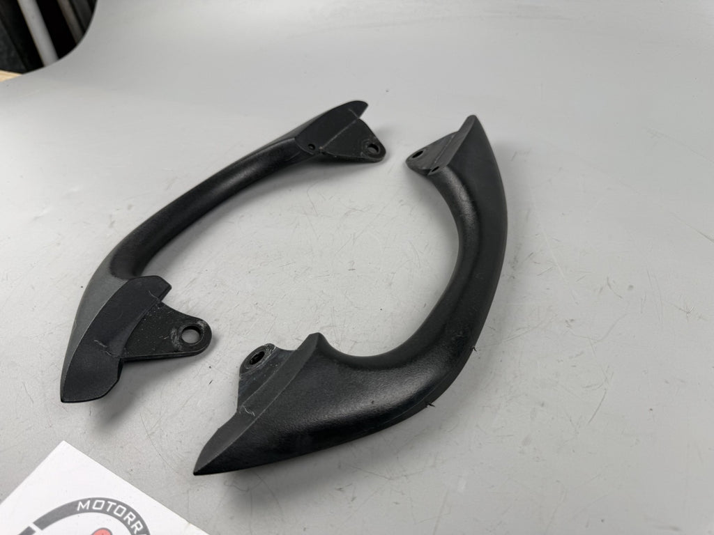 Kawasaki ER6F EX650A Soziusgriff Griffe Beifahrergriff back Spoiler hinten