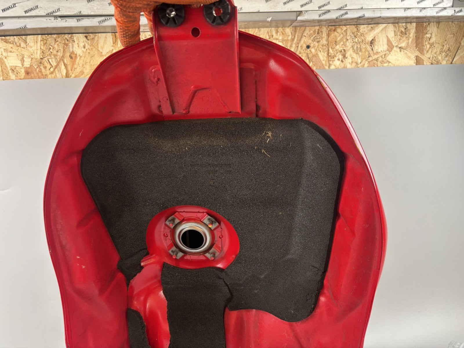 Honda VTR1000 F SC36 Firestorm Tank Benzintank Fuel Gas Treibstoff Kraftstoff