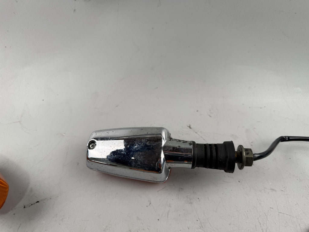 Yamaha XJR 1200 4PU Blinker Turn Signal Paar vorne front Blinkerset hinten back