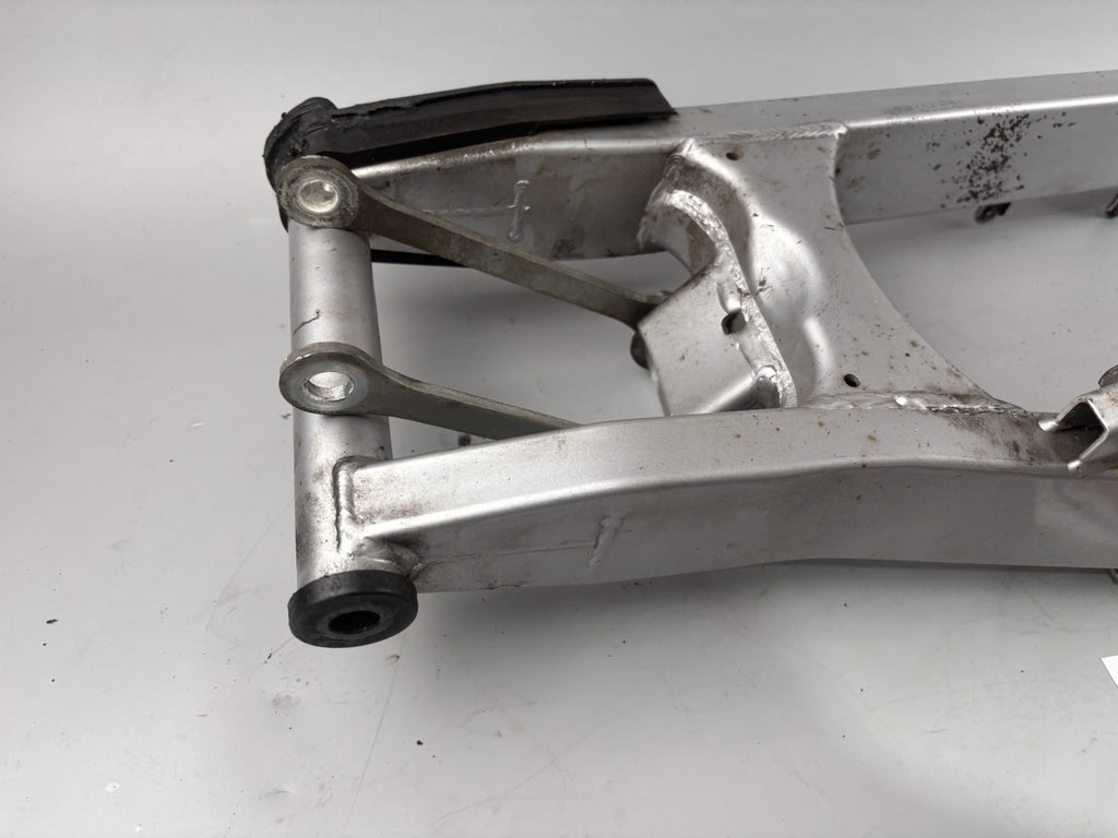 Suzuki GSX 750 F AK11 Schwinge Schwingarm Swingarm Aufhängung