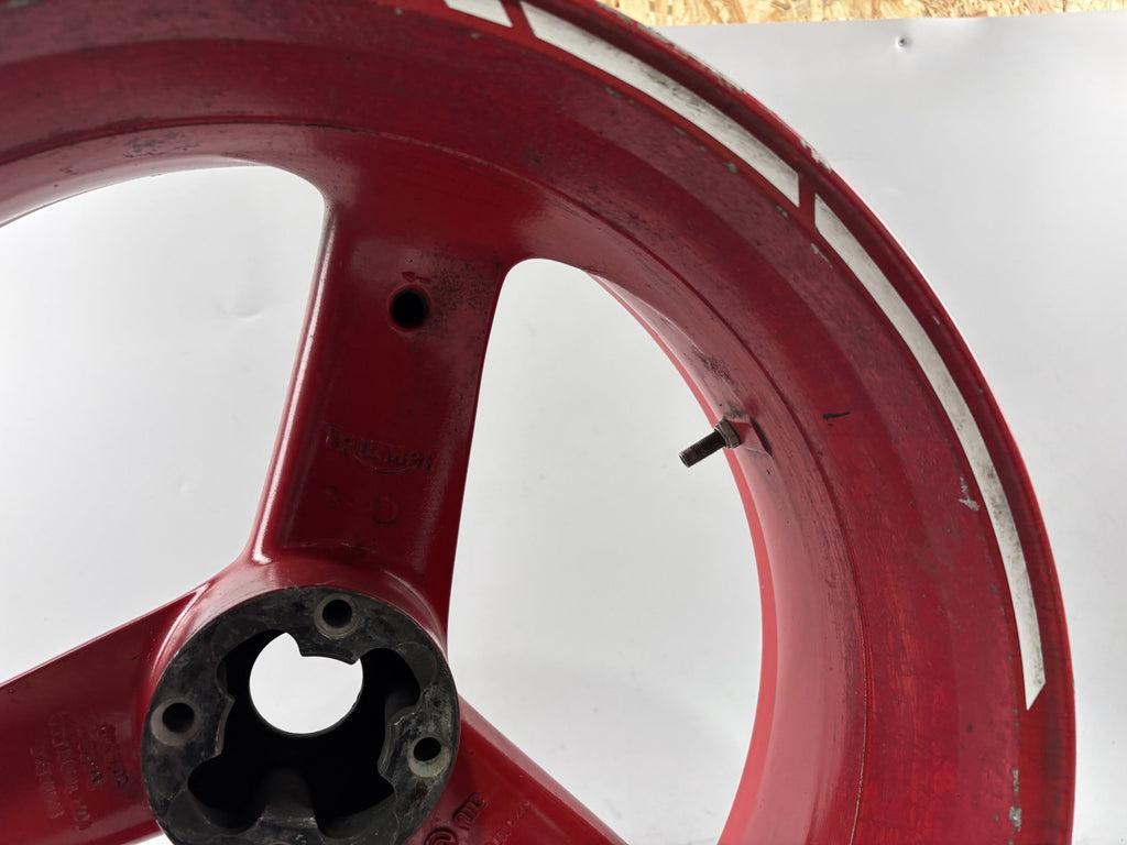 Triumph Daytona 955 T 595 Hinterradfelge Felge Rim Rad hinten back Reifen