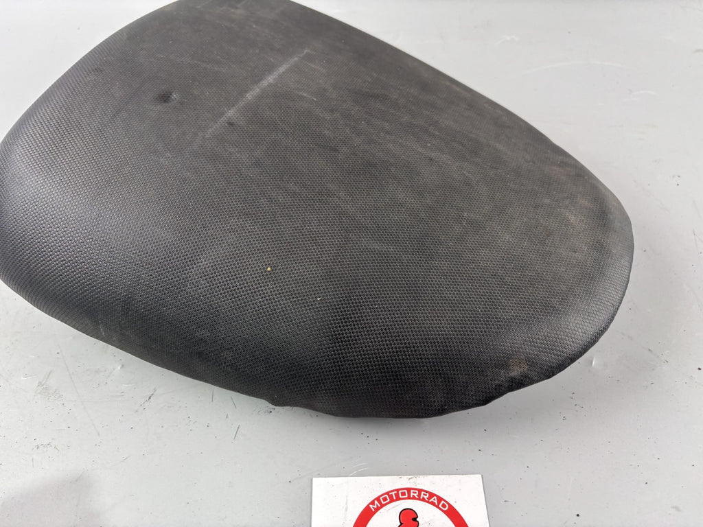 Suzuki SV650 S AV Sitzbank Seat Sitz Beifahrer Sozius hinten back Kissen bezug