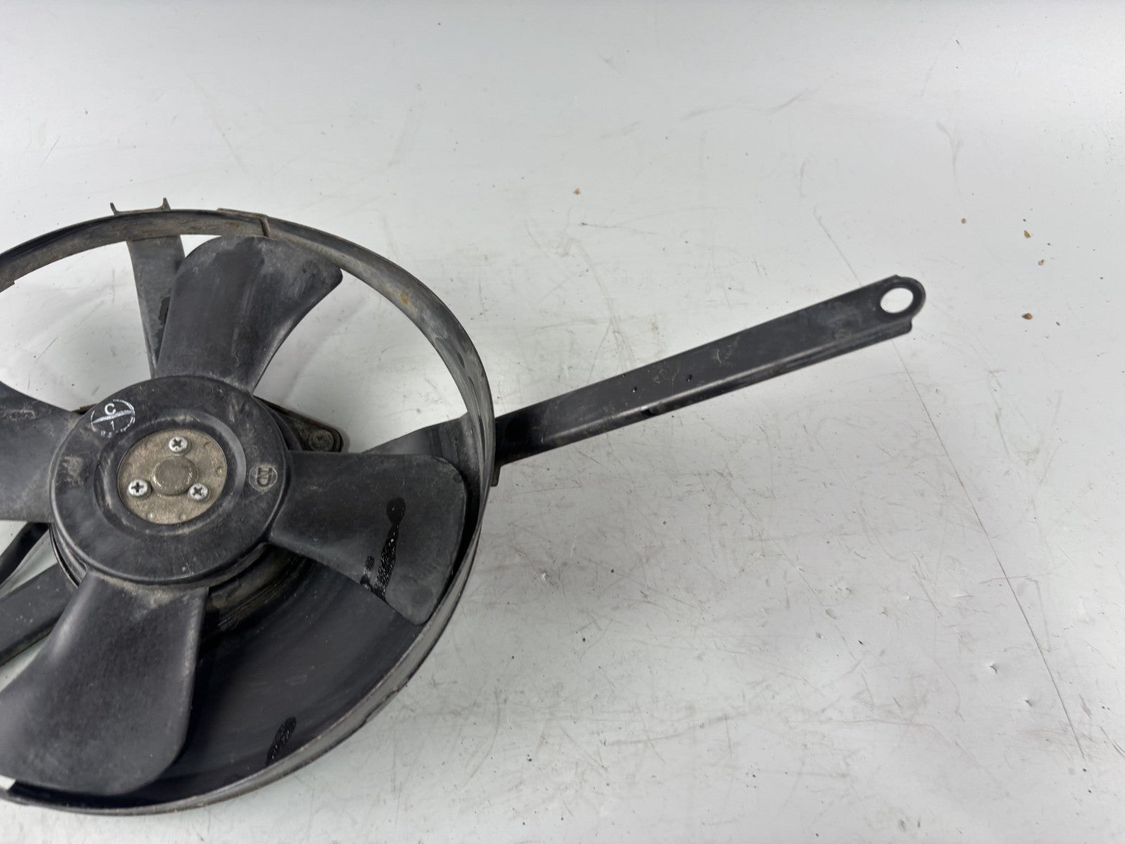 Suzuki RF 600 R GN76A Ventilator Kühler Kühlung Cooler
