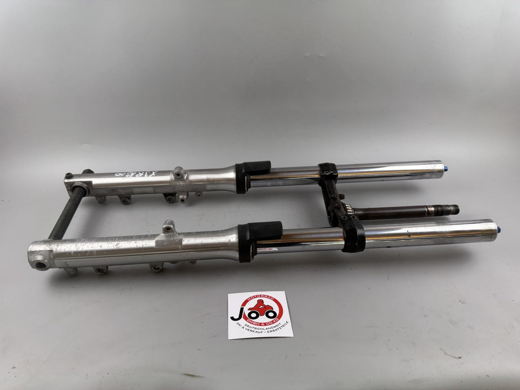 Yamaha XJR1300 RP02 Gabel Fork Federung Standrohr Tauchrohr Absorber Fahrwerk