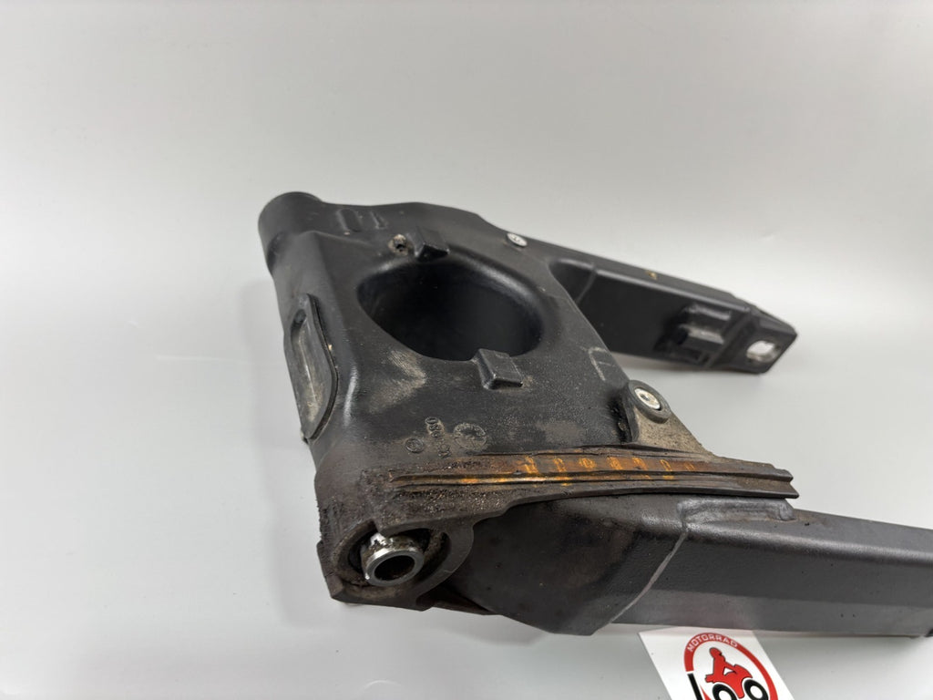 Triumph Daytona 955i T595 N 2002 Schwinge Schwingarm Swing Hinterrad Antrieb