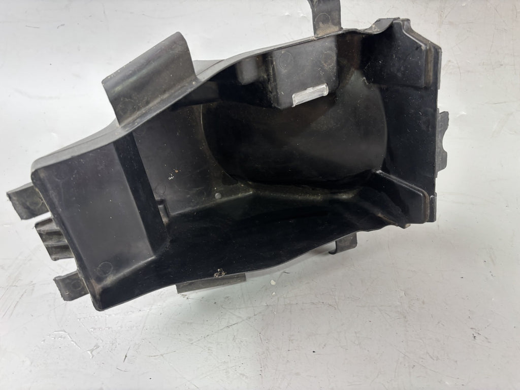 Suzuki GSX 750 AE Inazuma Innenabdeckung Cover Deckel Fach