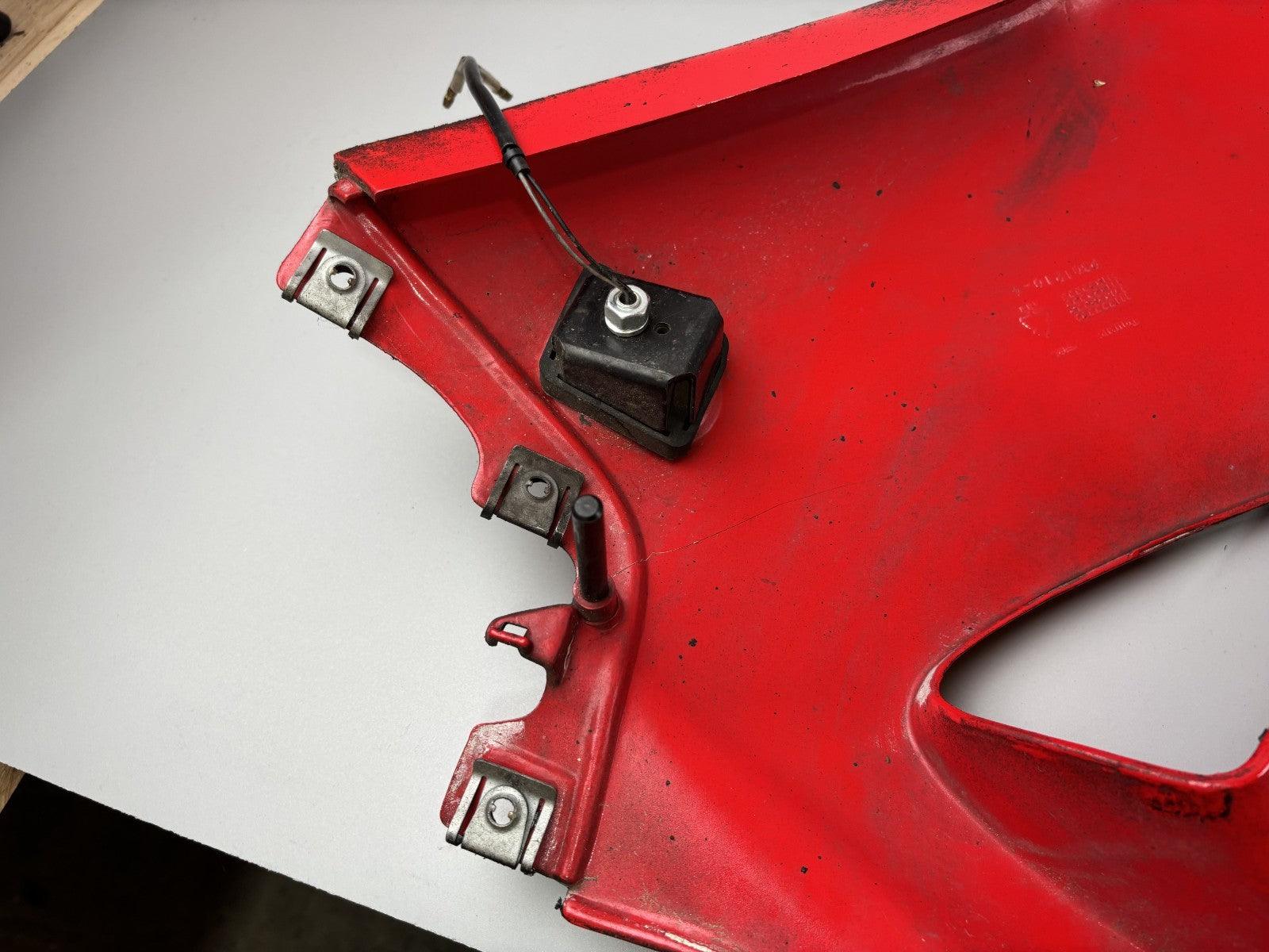 Triumph Daytona 955 T 595 Seitenverkleidung Sidecover Seitenteil links left