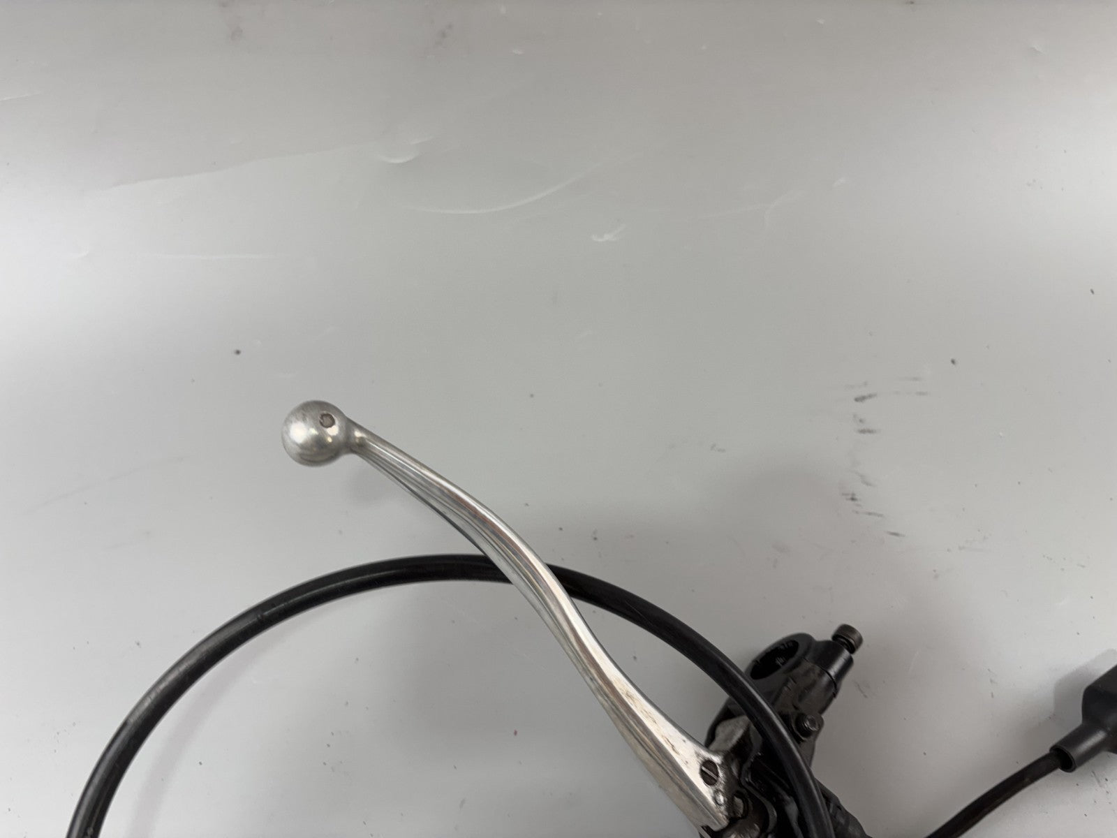 Triumph Daytona 955 T 595 Kupplungsarmatur Clutch Kupplungseinheit Hebel