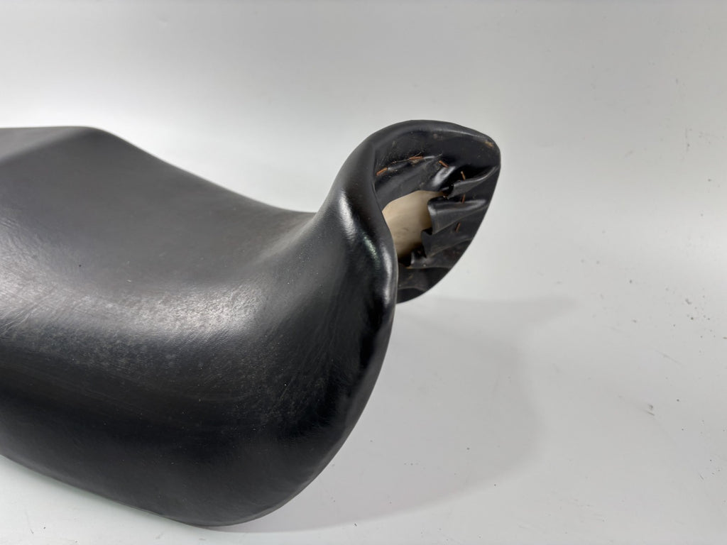 Kawasaki EX500D GPZ500S Sitzbank Seat Sitz Polster Leder Bezug Polster