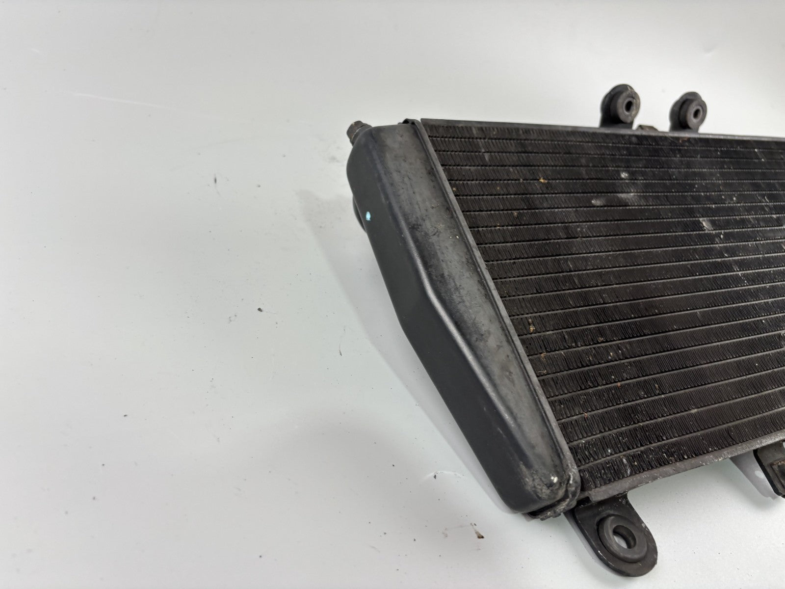 Triumph Daytona 955i T595 N 2002 Wasserkühler Watercooler Liquid Kühlung