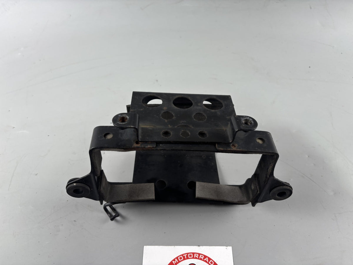 Suzuki GSX 1200 A3 Inazuma Batteriekasten Batteriefach Holder Halterung