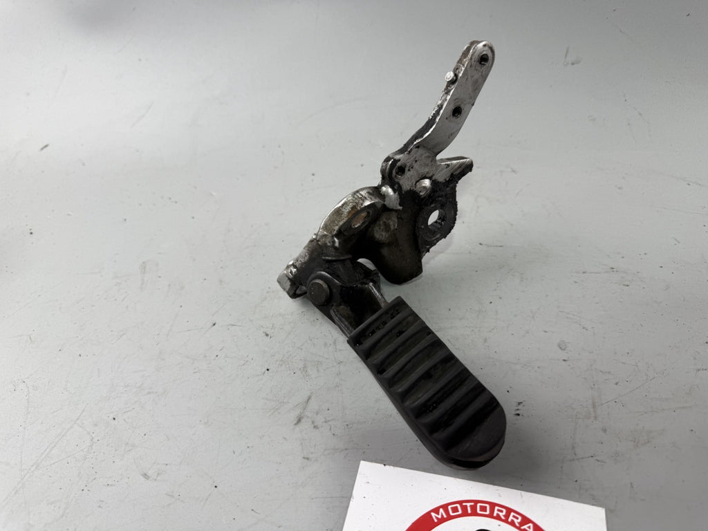 Honda XL600 R Transalp PD 06 Fußraste Foot Hangers vornelinks left Driver