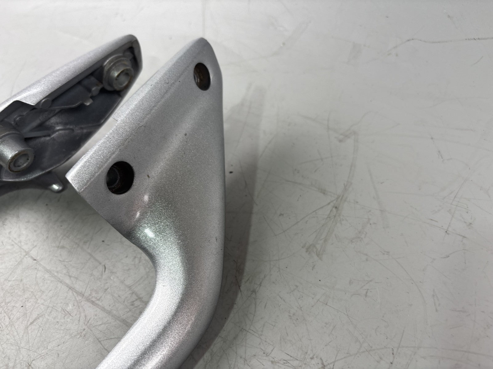 Honda CBF 600 S PC38 Soziusgriff Haltegriff Holder Spoiler Beifahrergriff