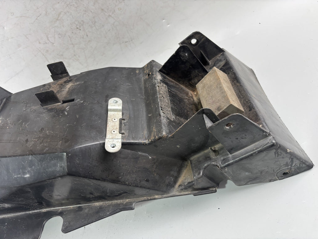 Suzuki GSF600 GN77B Heckuntersicht Fender Radlauf Schutzblech Kotflügel