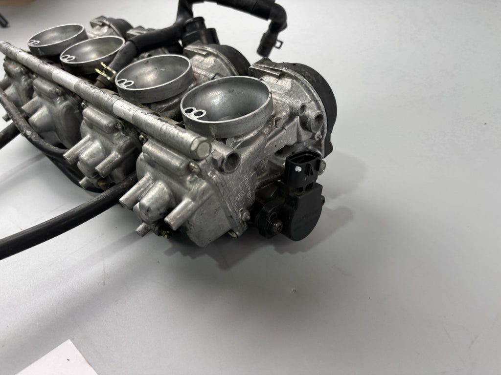 Yamaha FZS600 Fazer RJ02 Vergaser Carburetor Einspritzung Benzin Gas Fuel