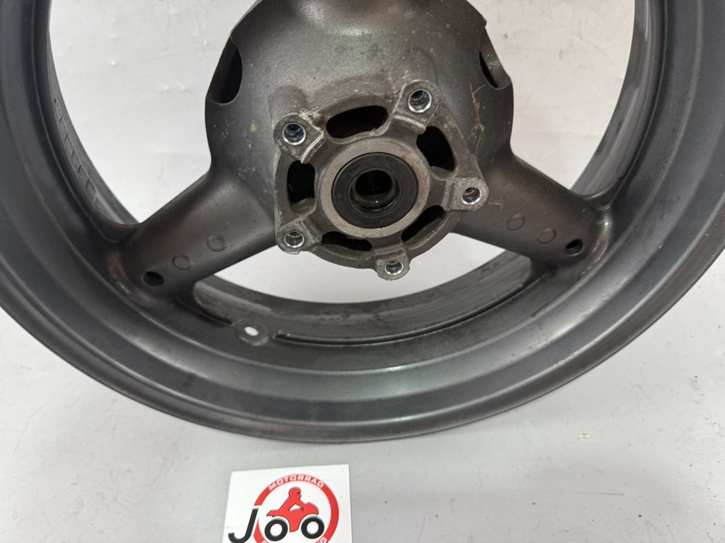Suzuki GSX 750 AE Inazuma Hinterradfelge Wheel Felge hinten back Rad RIM