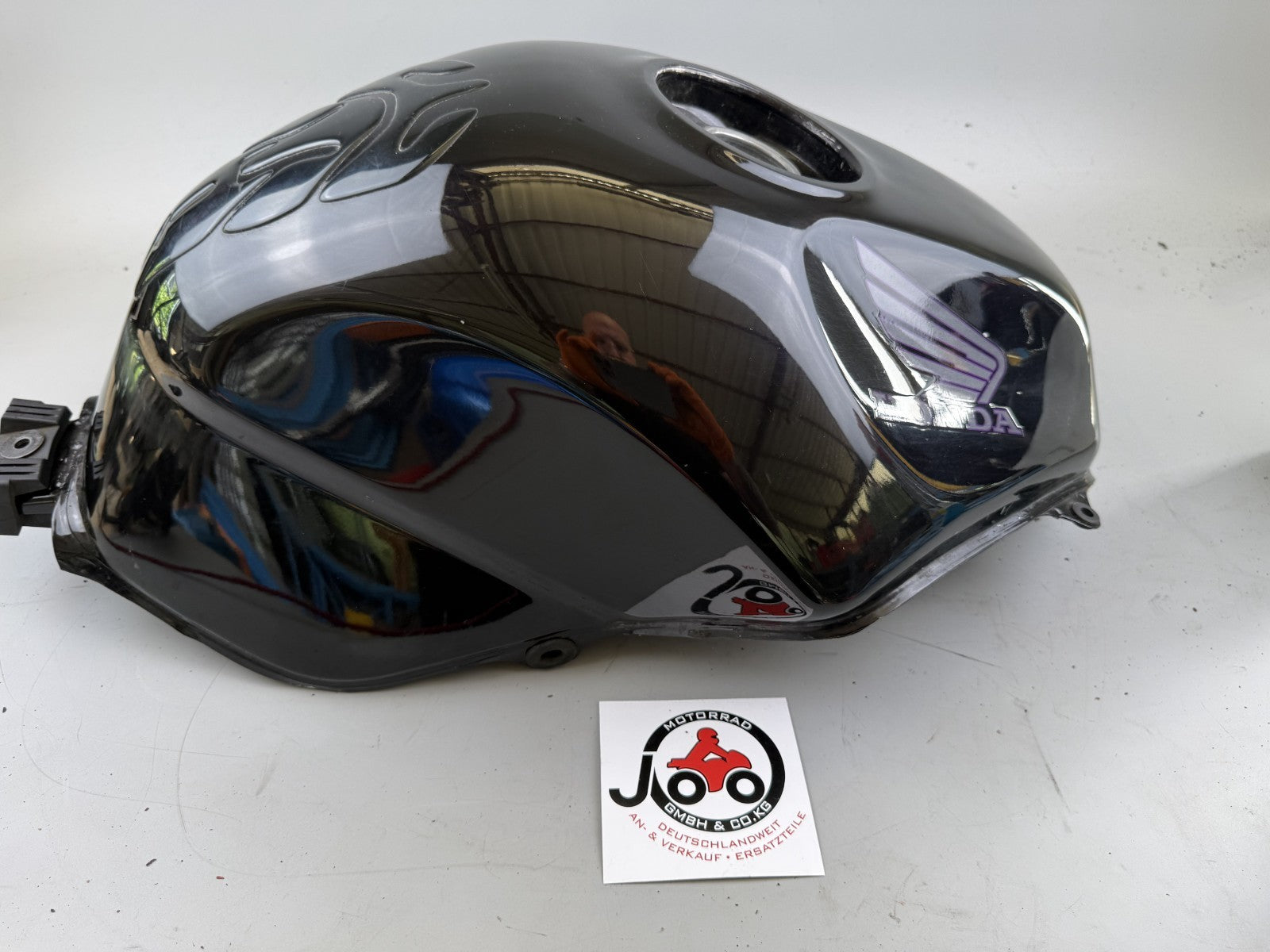 Honda NT650V Deauville RC47 Tank Benzintank Kraftstofftank Gas Gasoline