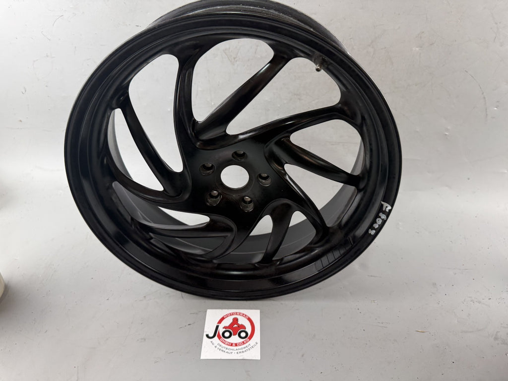BMW F800 S Hinterradfelge Wheel Felge hinten back Rad RIM